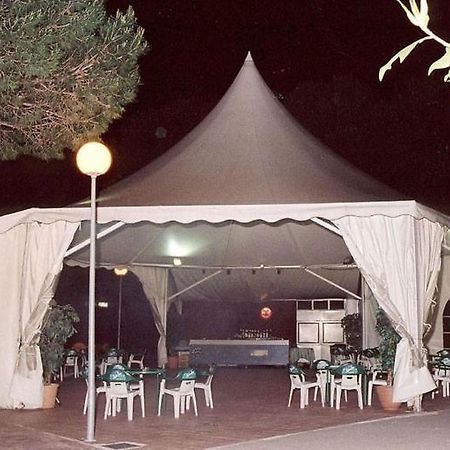 Hotel La Imperial Luceni Zewnętrze zdjęcie