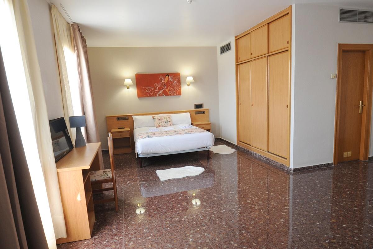 Hotel La Imperial Luceni Zewnętrze zdjęcie