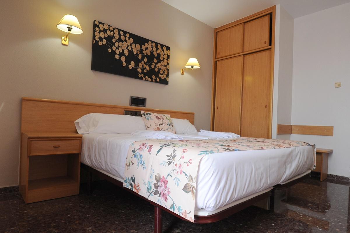 Hotel La Imperial Luceni Zewnętrze zdjęcie